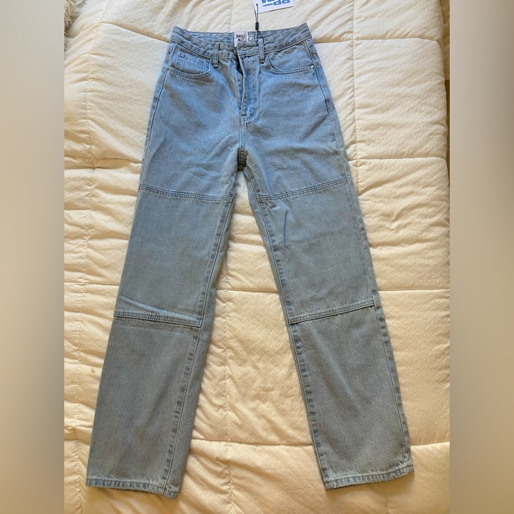 Princess Polly Women's Size 4 Light Wash Uptown
Denim Jeans NWT